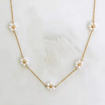 2022 Designer Dainty Pearl Jewelry 18 K Gold Stainless Steel Trendy Cute Daisy Flower Pearl Necklace Women