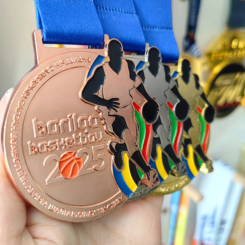 Custom 3D Antiqued Modern Traditional Style Metal Medals Manufacture's Personalized Football Basketball Sports Race Award Medals manufacture