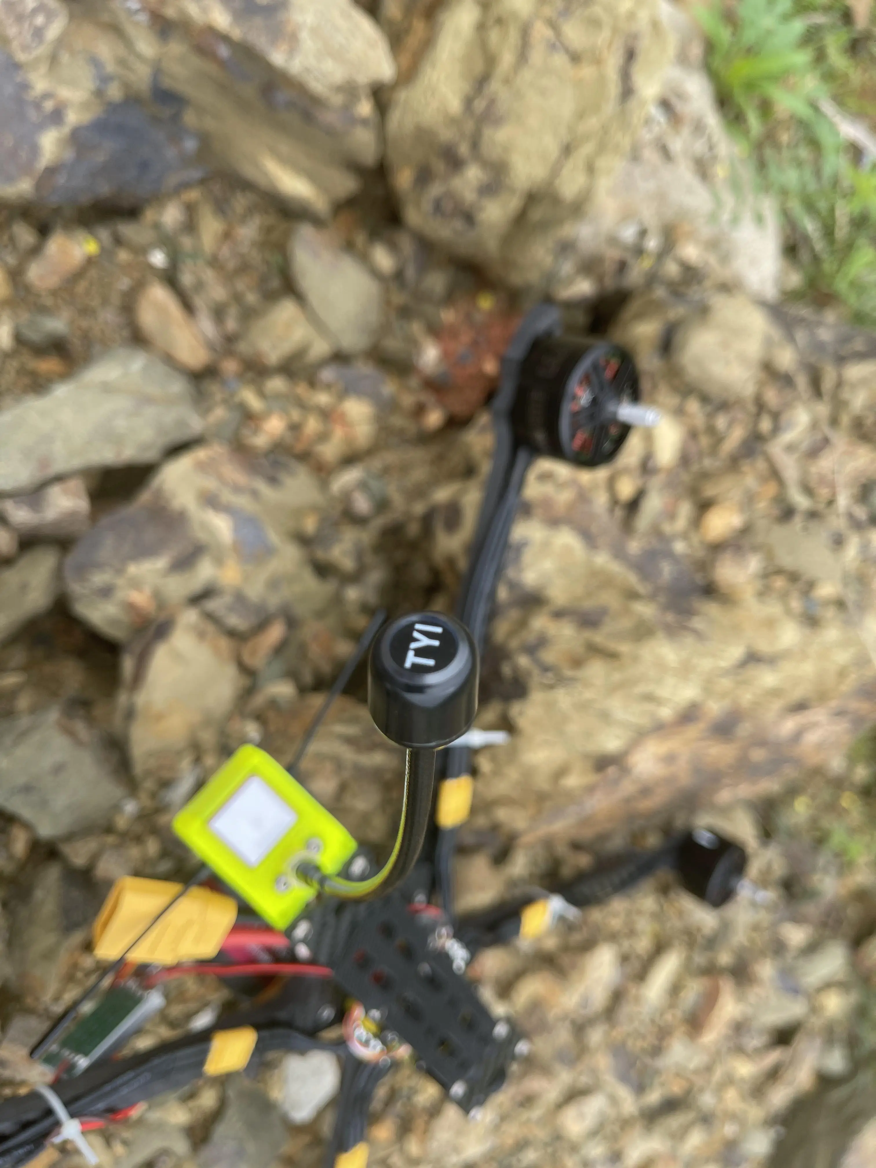 Remote Control M10Q GPS 13 inch 6KG Playload Mini Drone Long Range Flying FPV Racing Drone supplier