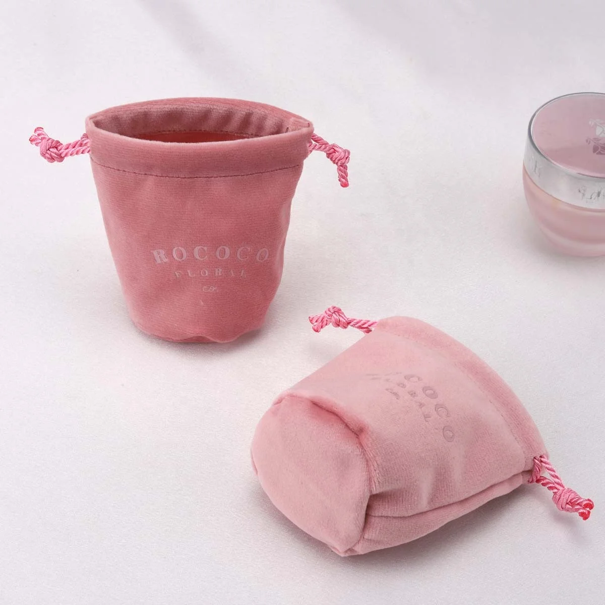 High End Round Bottom Velvet Drawstring Bag For Candle Custom Logo Printed Pink Velvet Gift Candle Bag