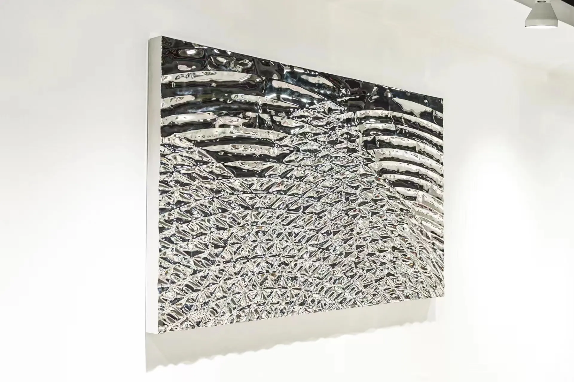 定制现代艺术不锈钢雕塑墙面装饰