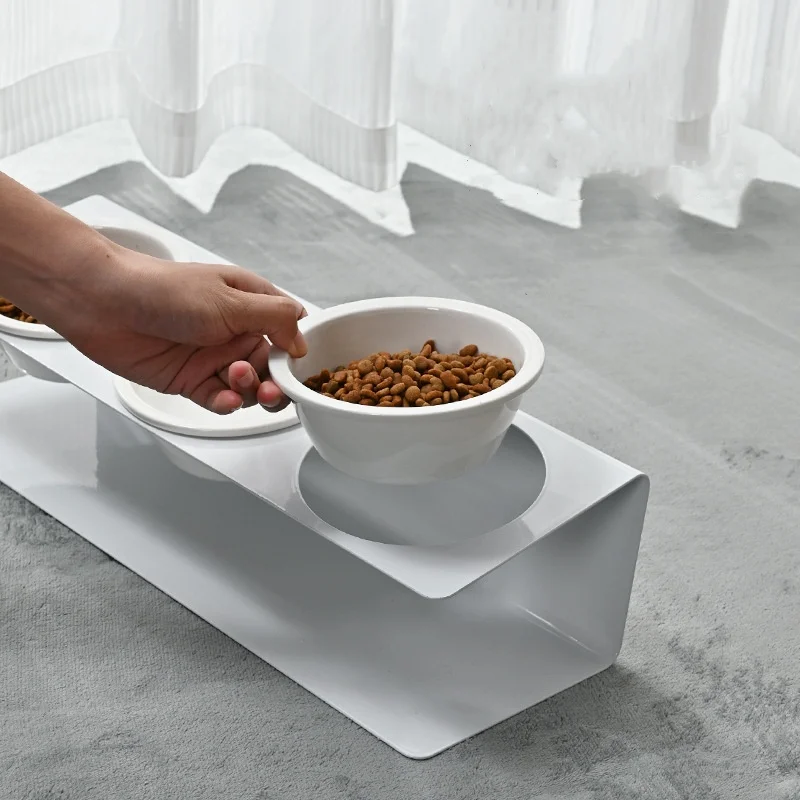 New Pet Bowl Holder Set Thickened Carbon Steel Frame Stable and Not Easy to Topple Diagonal Neck Guard Ceramic Bowl Pet Products factory