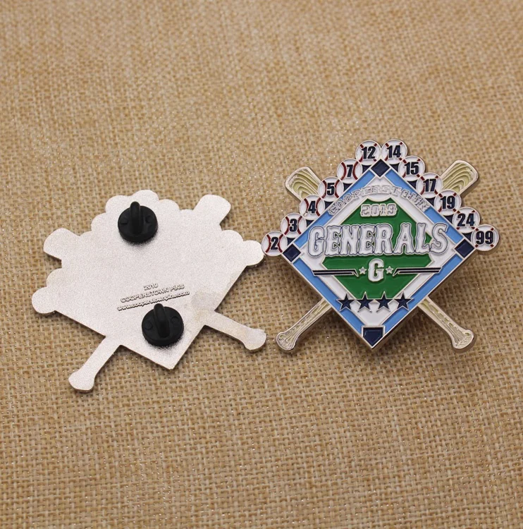 Detalle de acabado metálico y esmalte