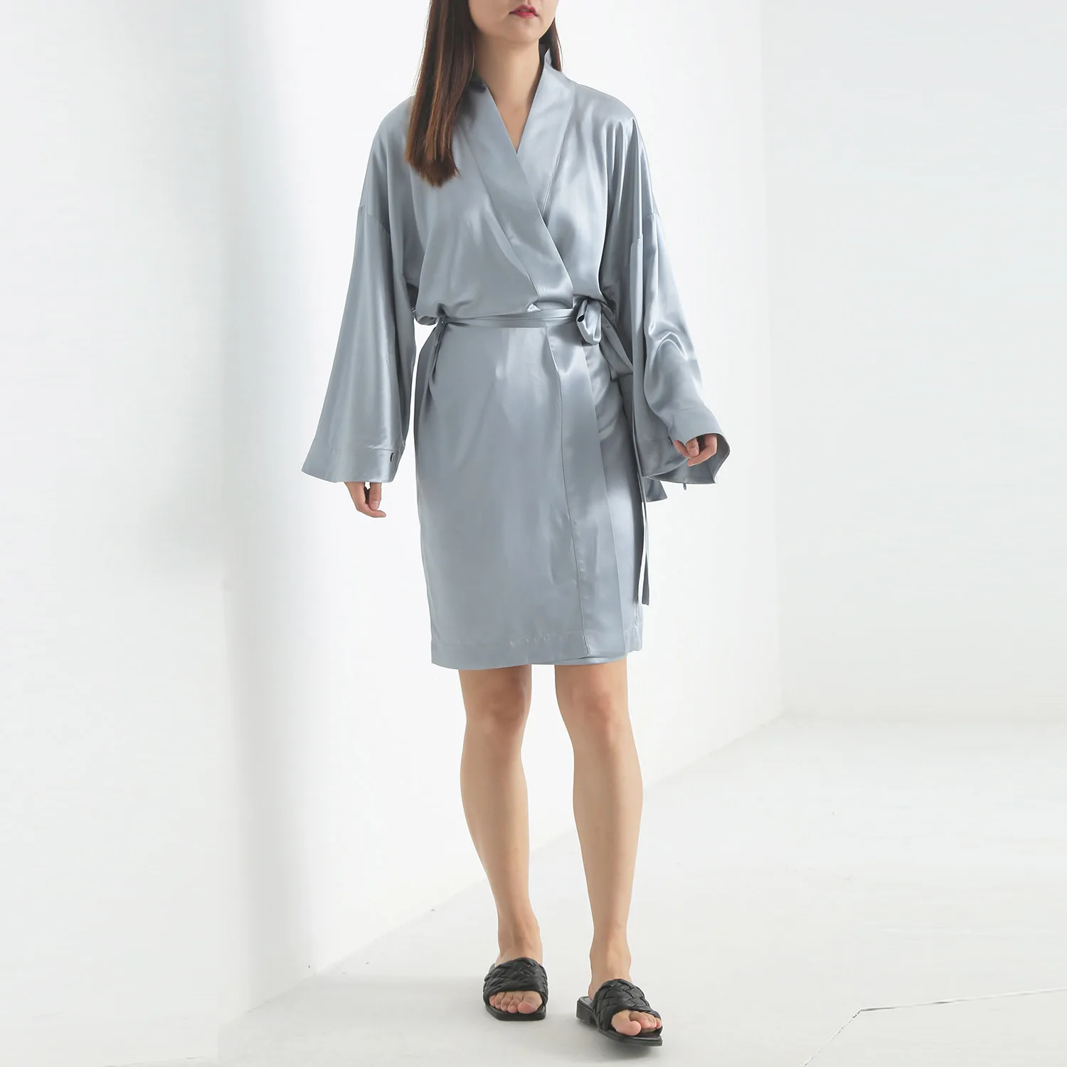 wholesale Women nighty sexy plus size satin long silk robe sets pajamas custom silver silk pajamas