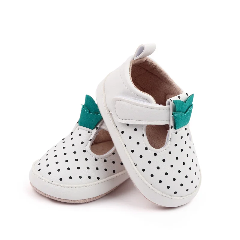 Strawberry Design Spring and Autumn New Baby Moccasins for Girls Shoes supplier