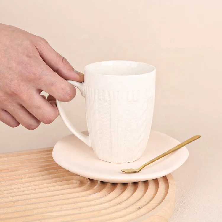Gloway Fashon 300ml Swedish White Embossed Textured Knit Decor Porcelain Milk Mug Cup Handmade Ceramic Embossed Coffee Mug