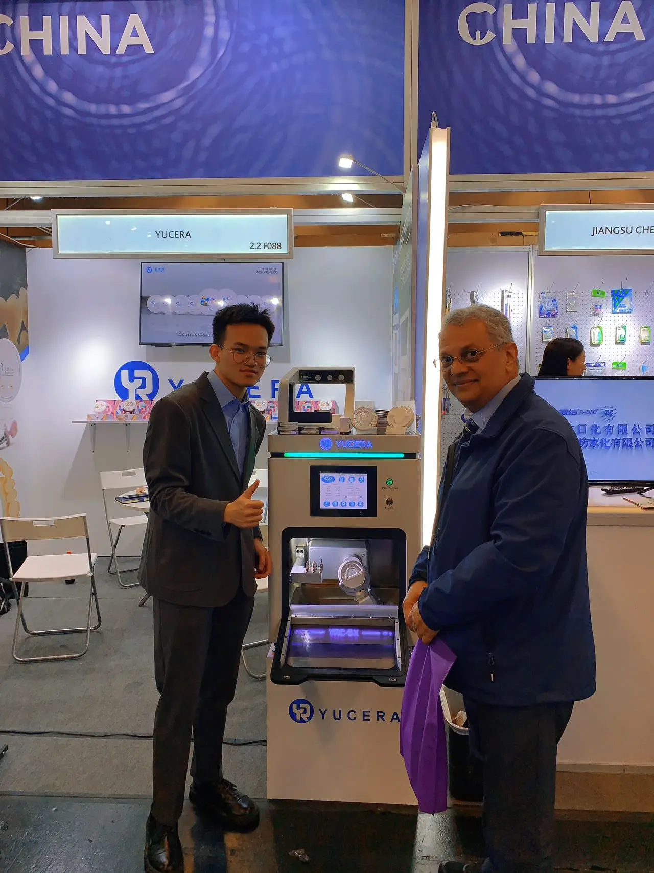 Dental CAD/CAM Milling Machine YUCERA YRC-5X 5-Axis | Zirconia | 10-Tool Auto-Changer