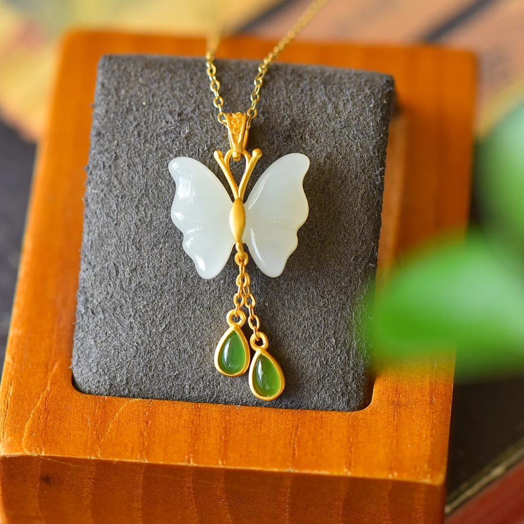 Jade Pendant,18k Gold Plated Necklace 