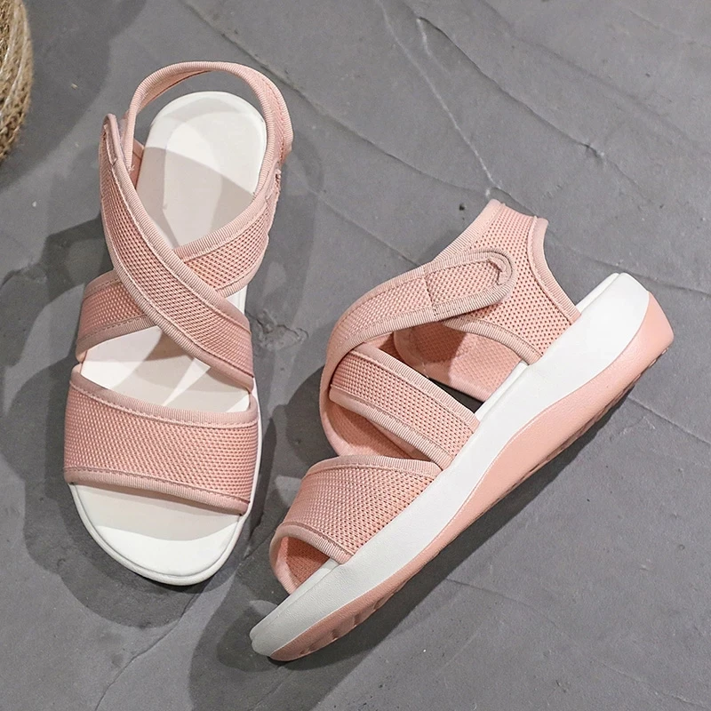 New Women's Soft & Comfortable Sandals Mesh Upper Breathable Sandals Adjustable Cross-strap Design