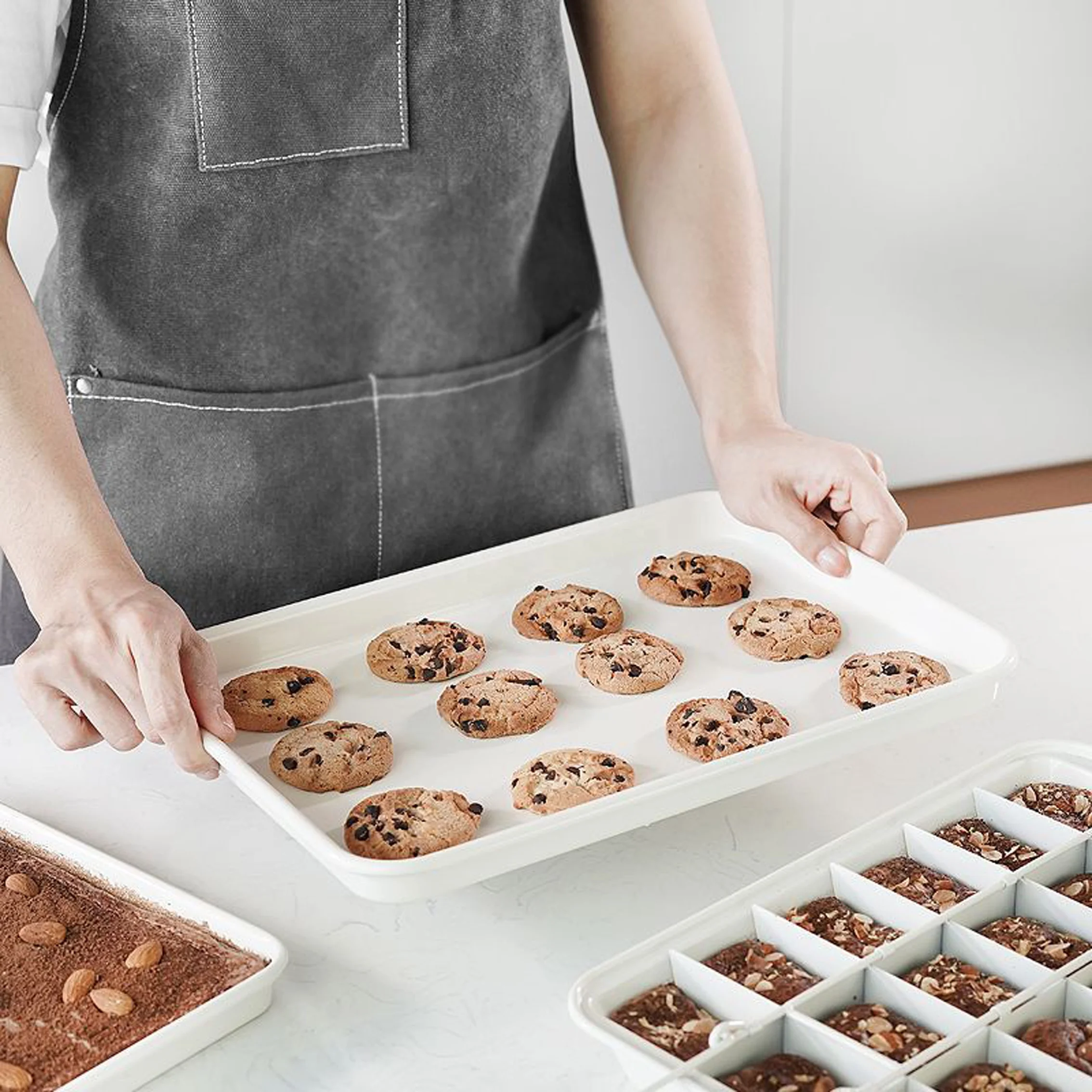 hot selling 6 Pcs Non Stick Brownie Rectangular Round Baking Pan Cake Mold Bakeware Set Kitchen Accessories carbon baking tray