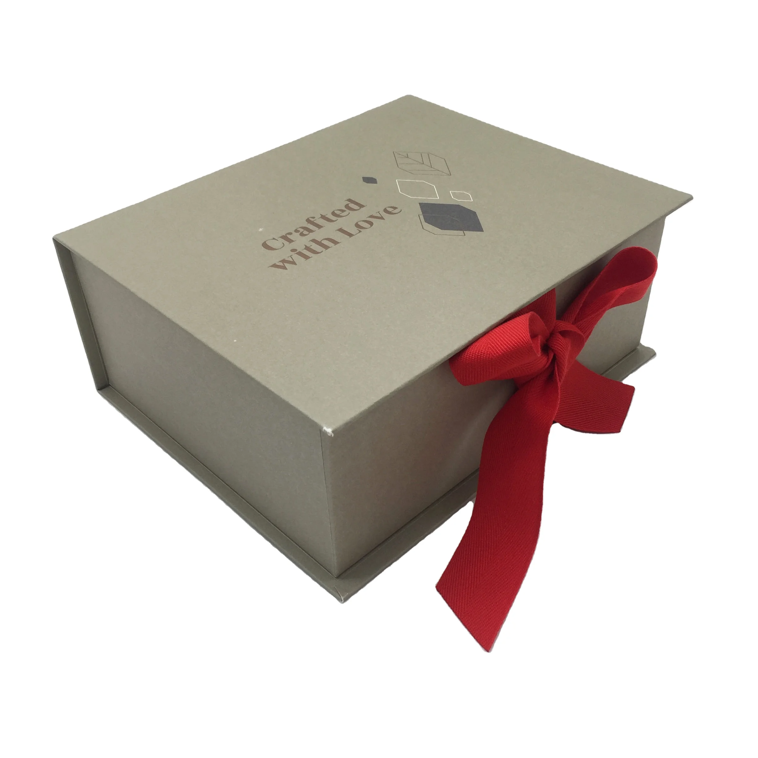 2020 on sale custom white paper foldable gift box with red silk