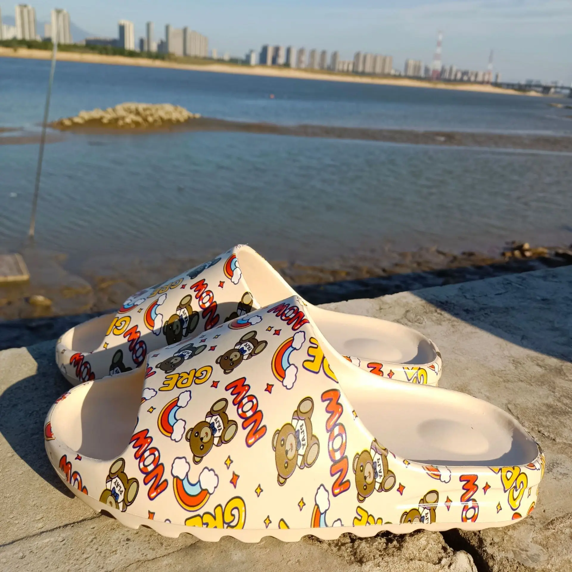 Summer 2022 Eva Custom Men Slippers Designer Yeezy Slides Slippers For Men  Platform Beach Yeezy Slides - Buy Yeezy Slides Slippers,Yeezy Slippers Men  Slippers,Designer Slippers Custom Slippers For Men Product on Alibaba.com