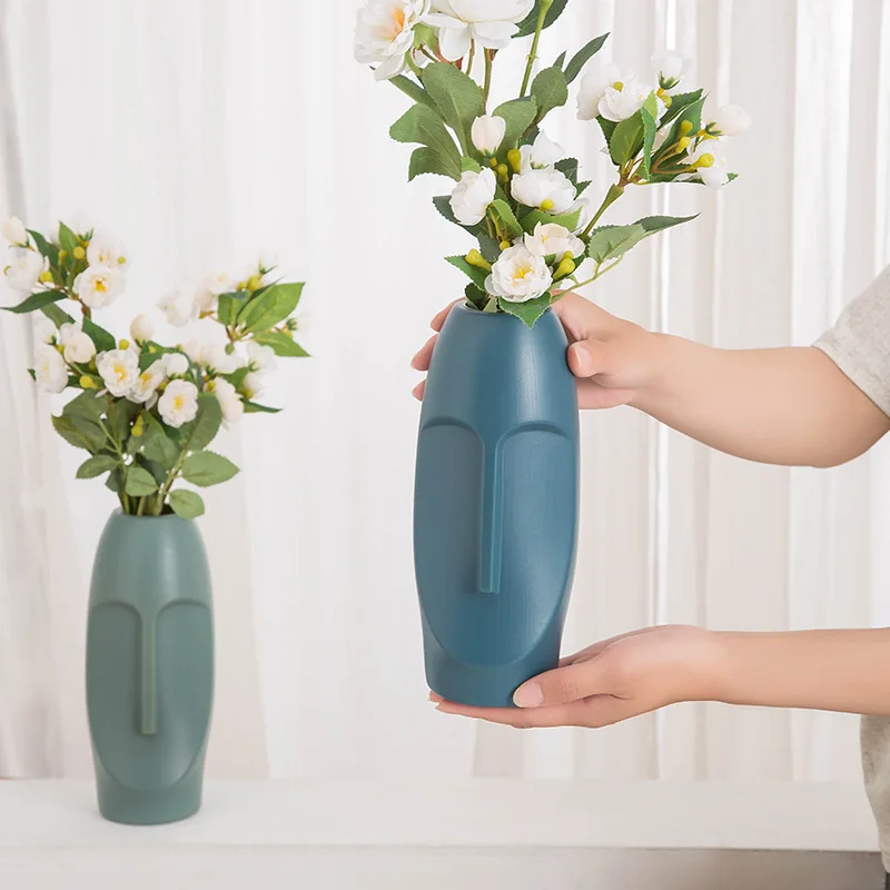 2023 new design hot sell living room items household products home decor flower vases Plastic vases