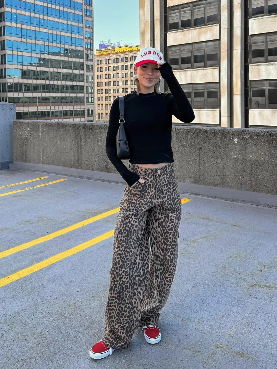 Women's Baggy Barrel Jeans Casual Boyfriend Mid Rise Leopard Printed Wide Leg Denim Ankle Pants factory