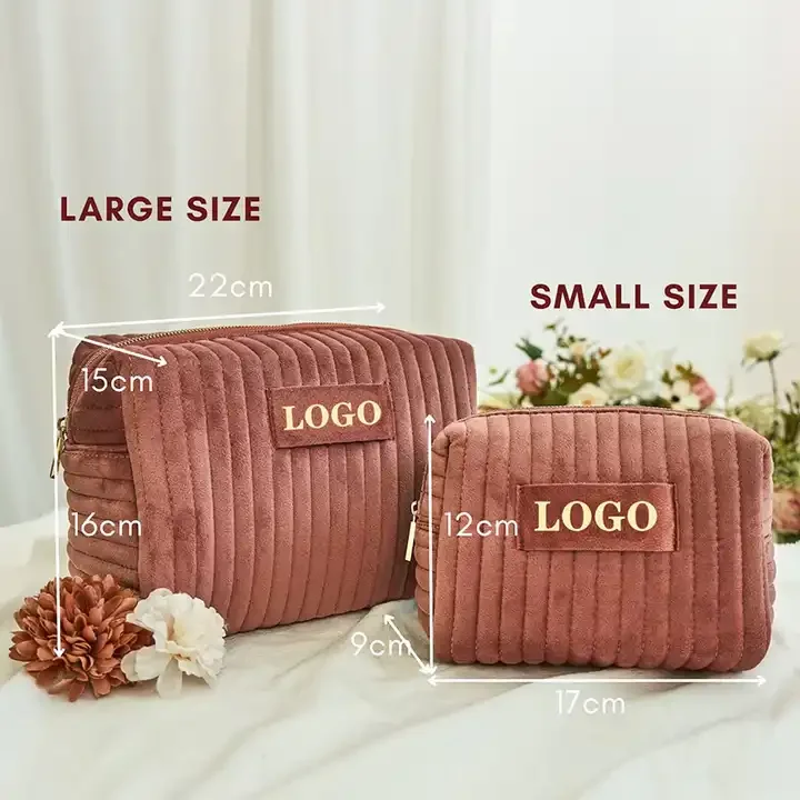 2024 Custom Printed Logo Personalised Zipper Cosmetics Pouch Organizer Quilted Velvet Makeup Bags
