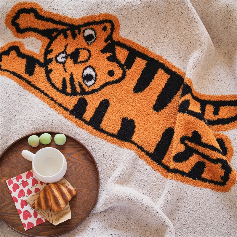 product wholesale super soft cozy 100 polyester cute cartoon tiger jacquard  knitted throw blanket for home decoration and travel  wh-61