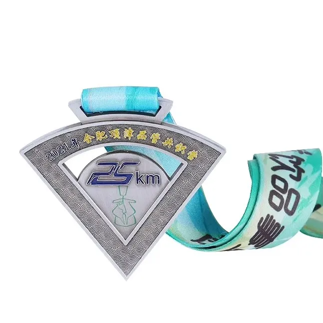 Cheap Design Your Own Blank Zinc Alloy 3D Medals Award Marathon Running Metal Sport Medal supplier