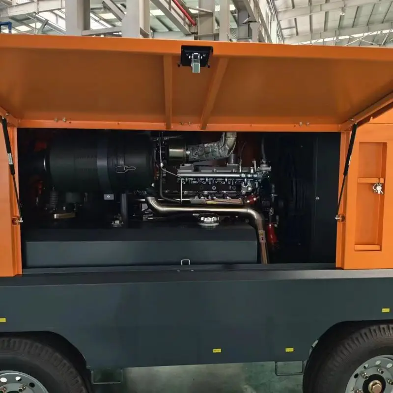 Hongwuhuan HGT15-17C Portable Diesel Screw Air Compressor 15bar 550cfm 650cfm 12bar Diesel Engine New Featuring