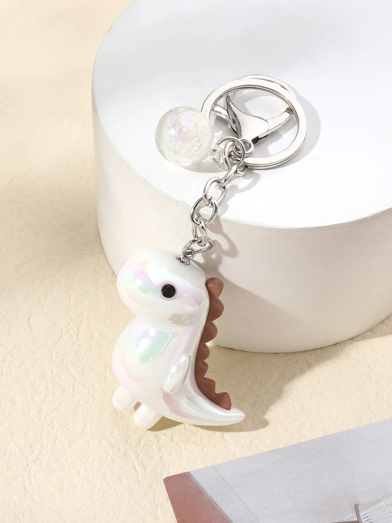 2023 Hot sale Cartoon dinosaur pendant exquisite cute small accessories bag Acrylic small dinosaur key chain