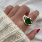 Jewelry Hot Selling Design Women's Jewelry Luxury Retro Emerald Chain Finger Ring For Women Lady And Girls