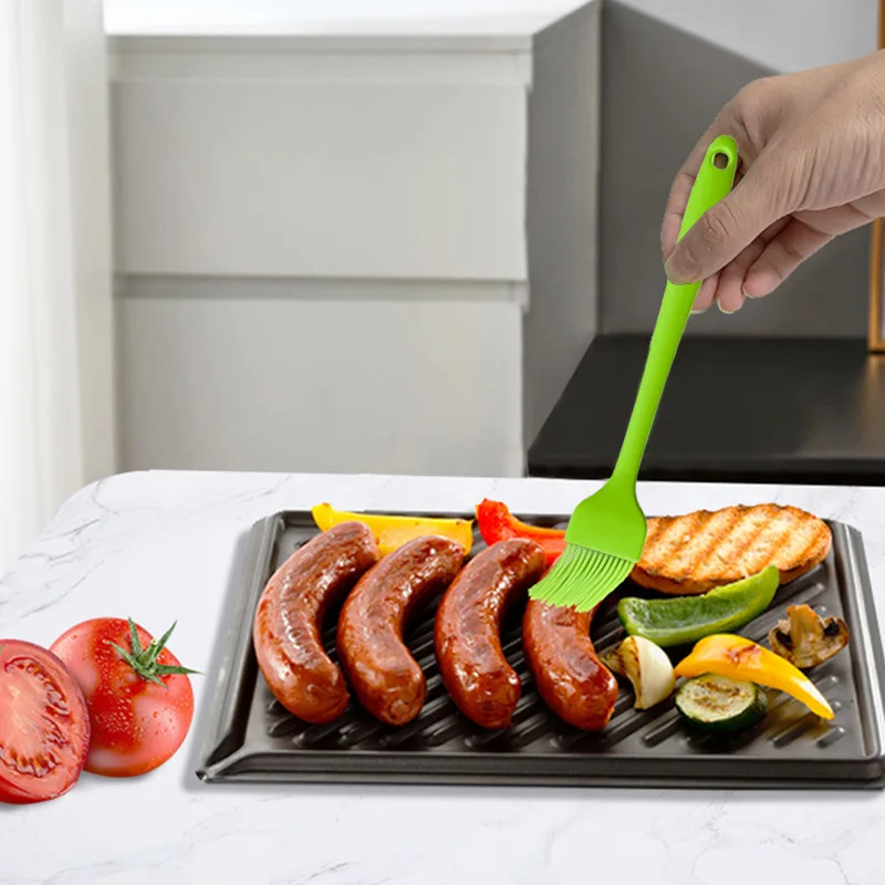 USSE Kitchen Eco-friendly Non-Stick Durable Heat-Resistant Silicone Basting Pastry Brush Metal Handle Korean Style for BBQ manufacture
