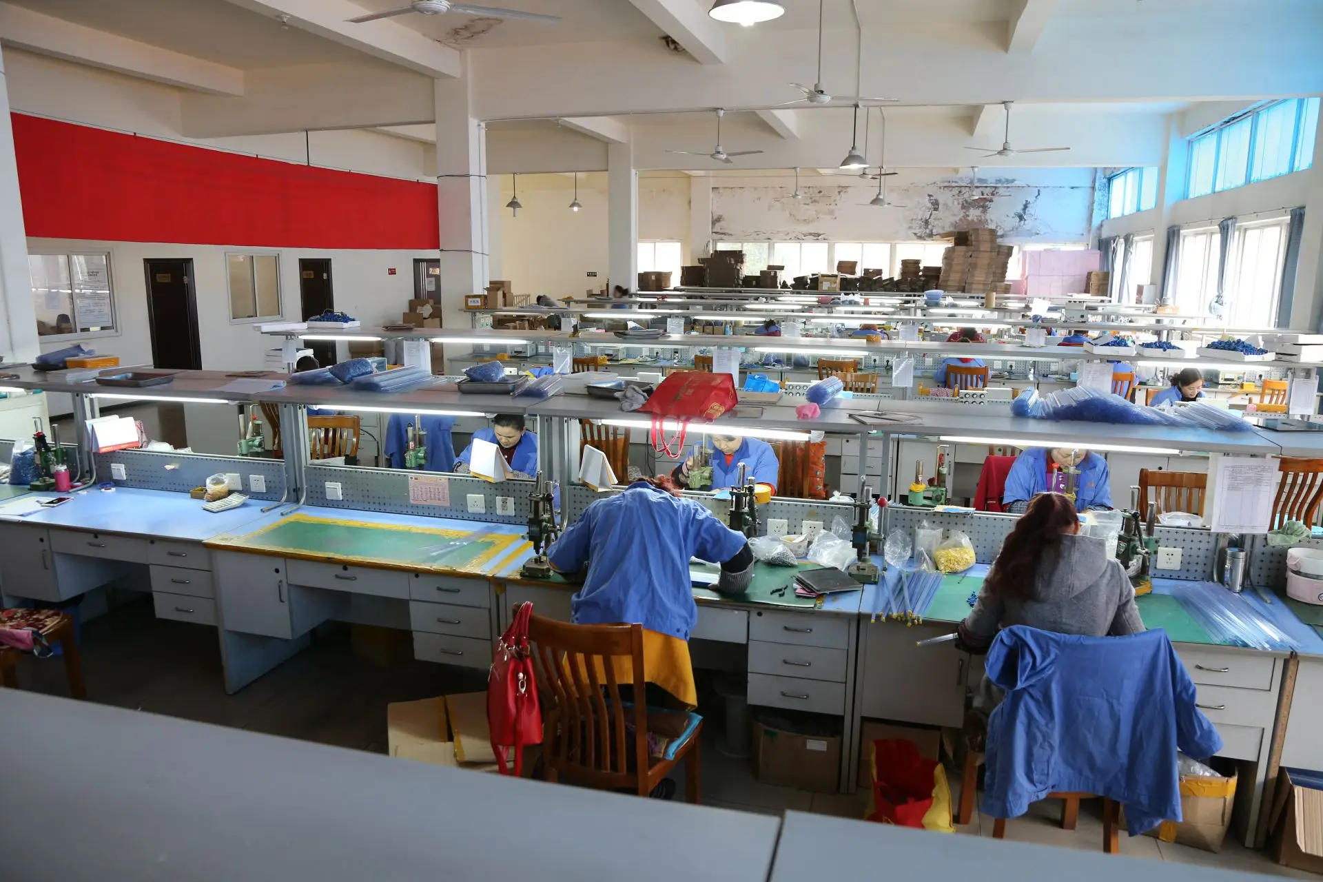 High Power 60W 100R Flange Resistor with 1Ω-500Ω Range ±5% Tolerance and 0~2GHz Frequency for RF Applications