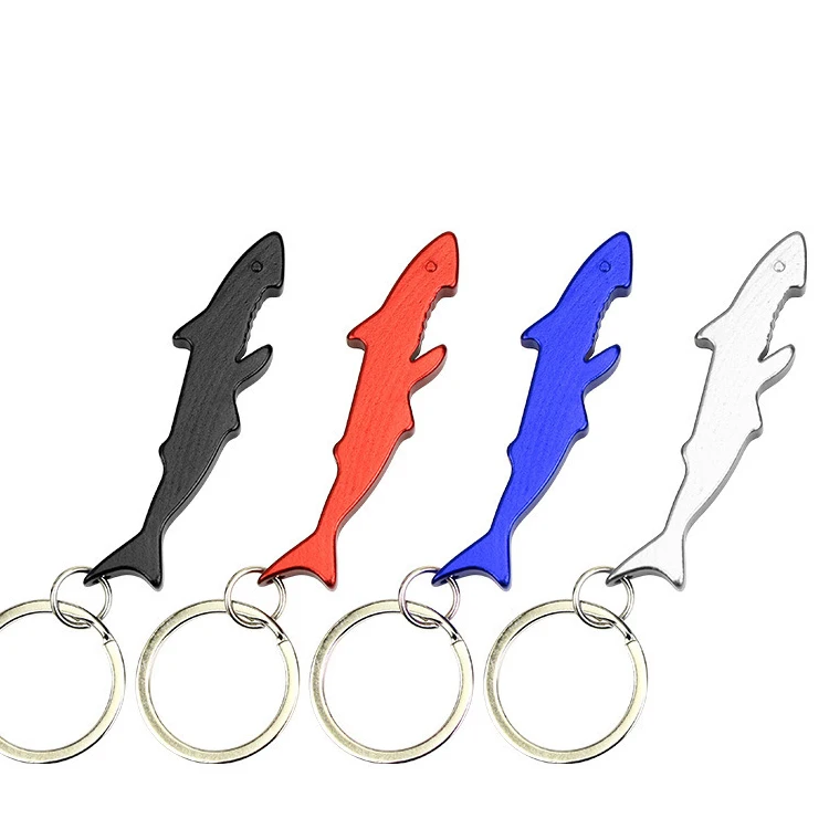 shark keychain 1.jpg