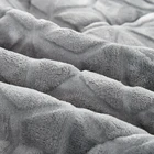 Comfortable And Delicate Modern Style Multi-color Engraving And Printing Microfiber Flannel Quilt