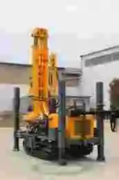 Hongwuhuan HWH180 180m Drilling Depth Pneumatic DTH Crawler Rig for Water Well Machine