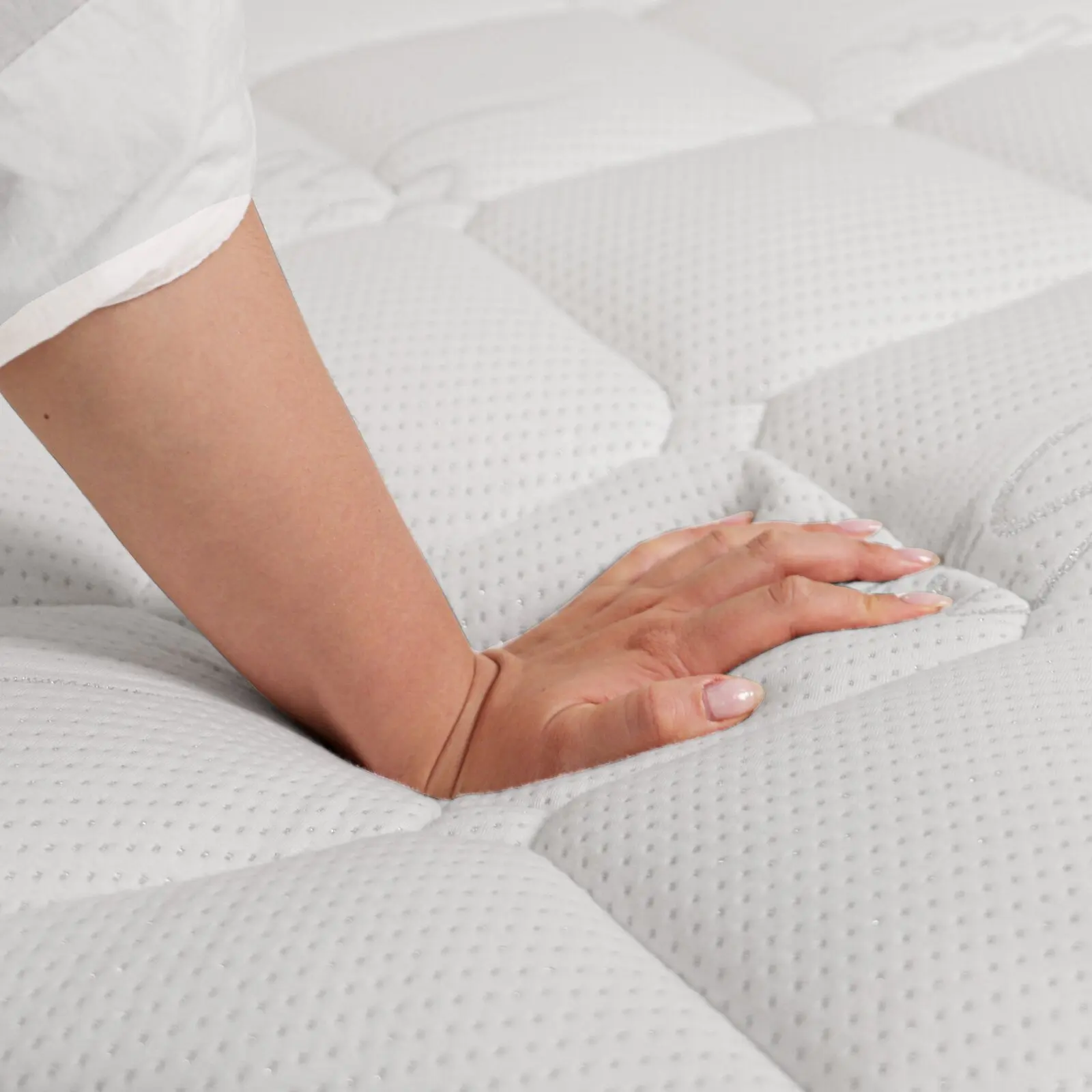 wholesale low price pocket spring high quality double mattress firm