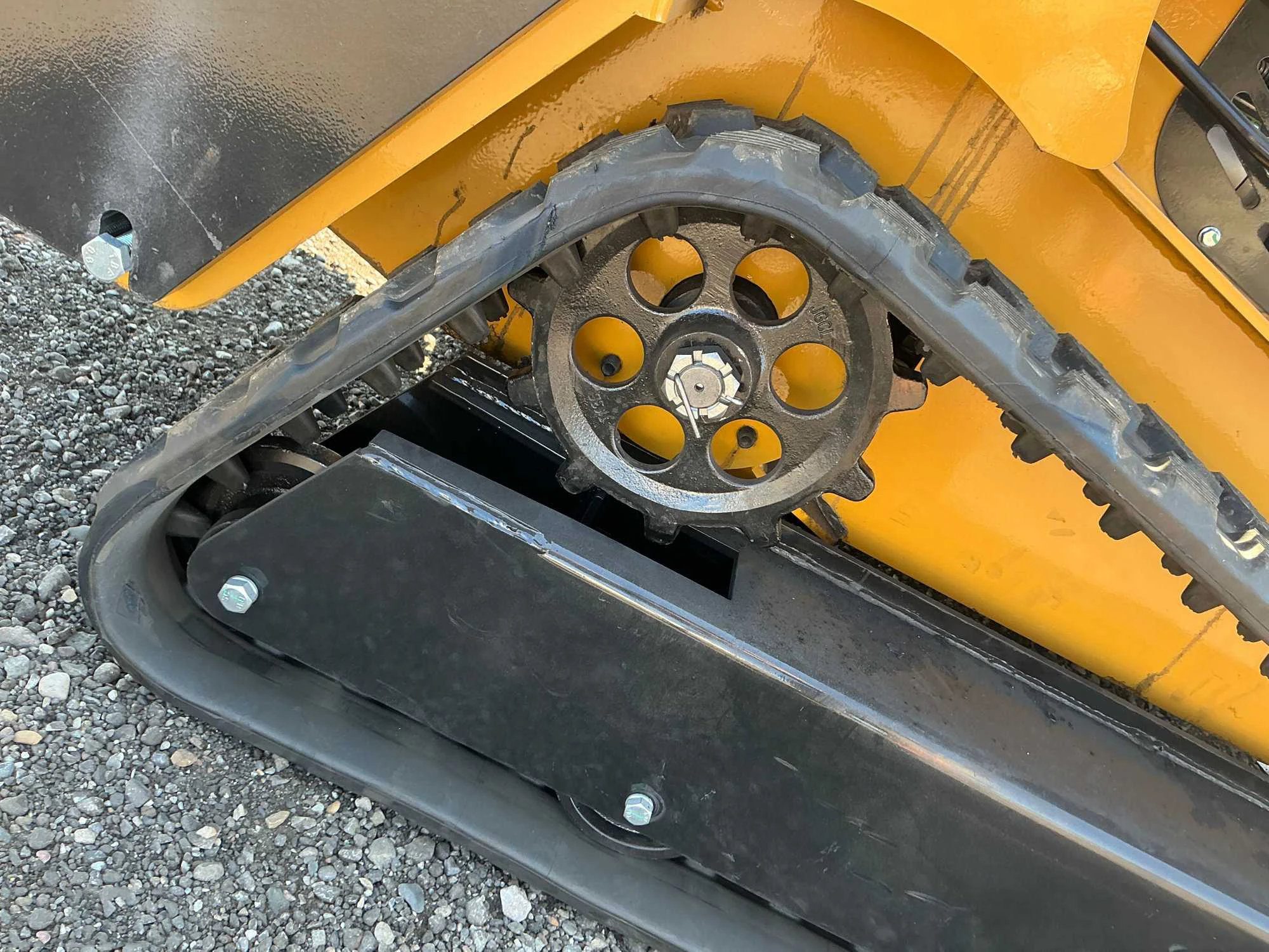 kkt27 kubota d1105 diesel engine 3 cylinders mini skid steer loader crawler loader-6