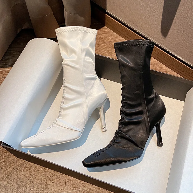 新款冬季白色秋季高跟靴子皮鞋尖头女靴高跟鞋短靴女式高跟鞋短靴
