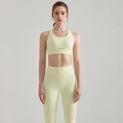 2023 High Quality High Waist Seamless Close-Fitting Yoga Outfit Woman Gym Athletic Leggings And Sports Bra