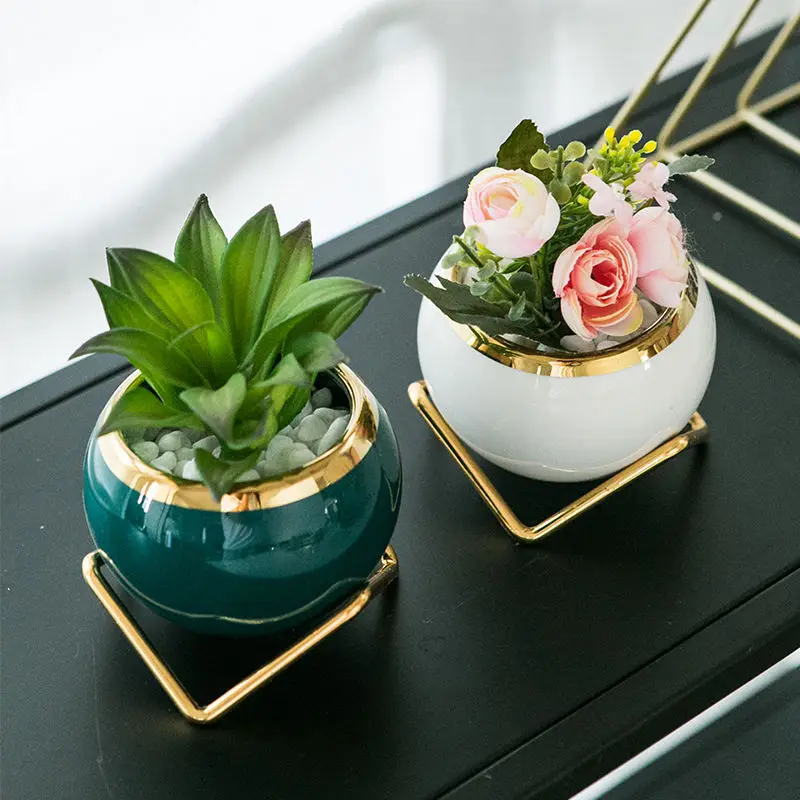 Wholesale Simple Design Floor Unique Small Round Mini Flower Display Rack Plant Planter Succulent Pot
