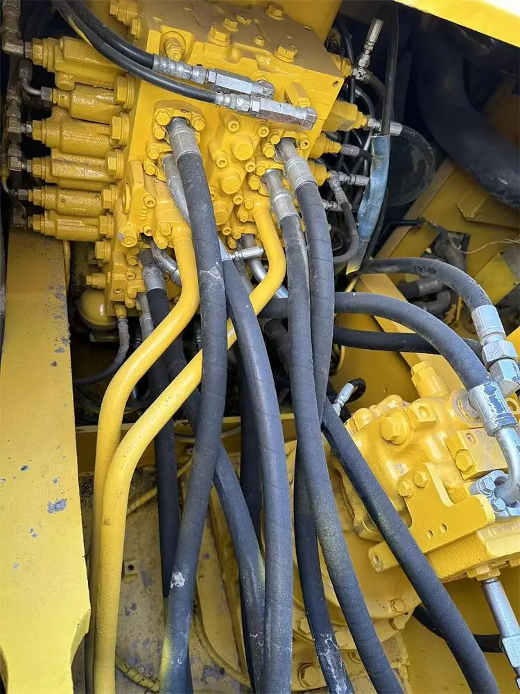 2022 Year Model Komatsu PC200-7 Crawler Excavator with Machinery Test Report and Video Outgoing-Inspection