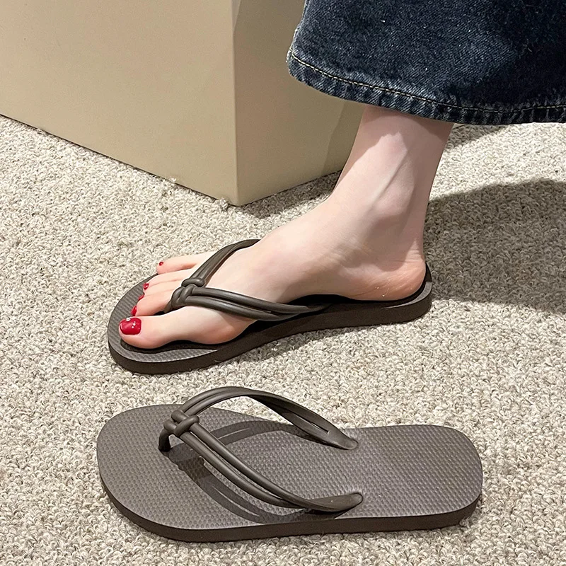 Women Flip-flops Slippers Summer Holiday Non-slip Beach Shoes Rubber PVC Sandals