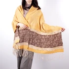 Long Shawls Women Are Selling Soft Cashmere Long Scarf Shawls Wrapped In Winter Scarves With Thick Shawls