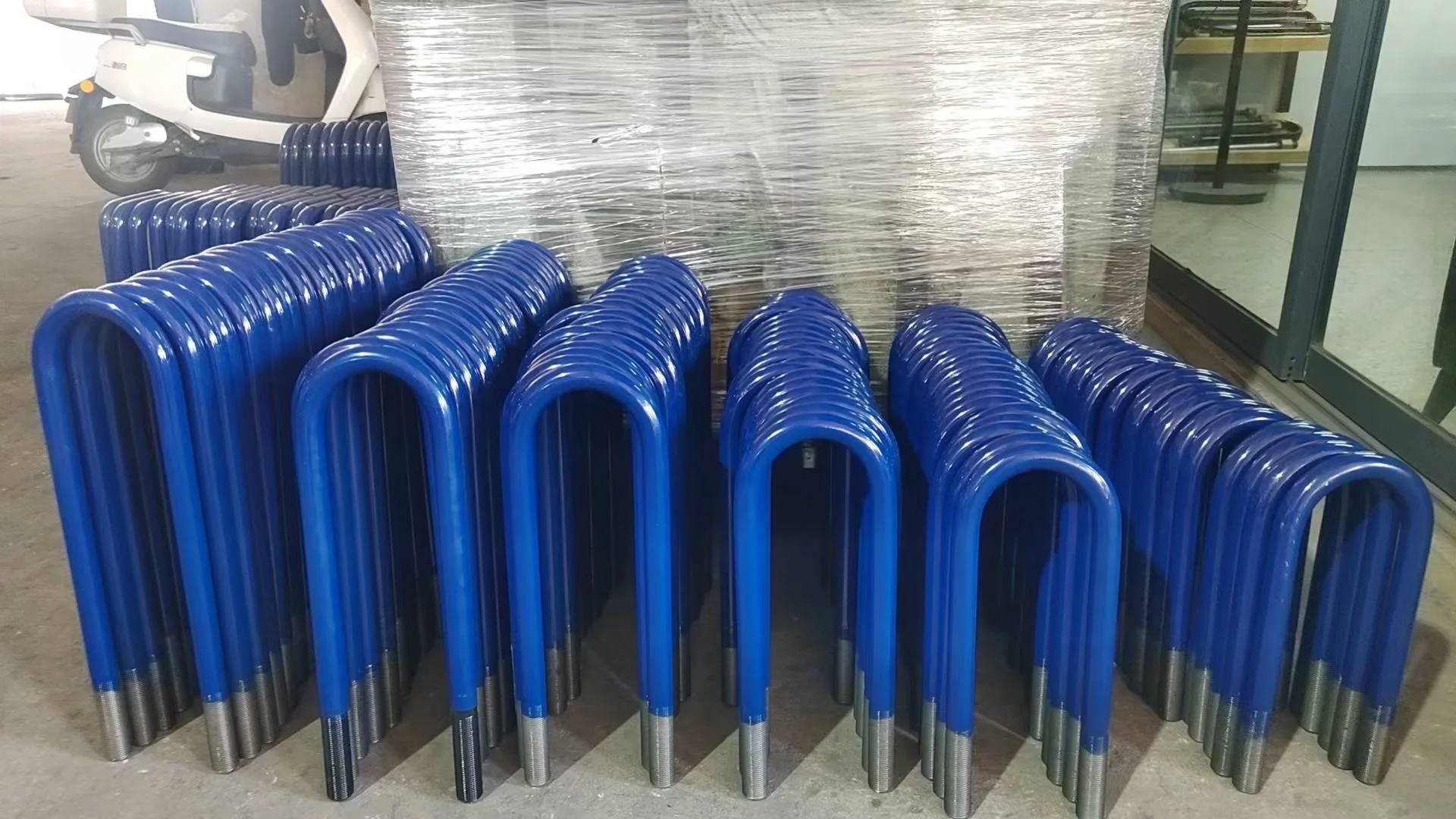 Hot Sale Customized Semi Trailer Suspension Part U Bolt With Nuts Customizable for Truck or Trailer U Bolts manufacture