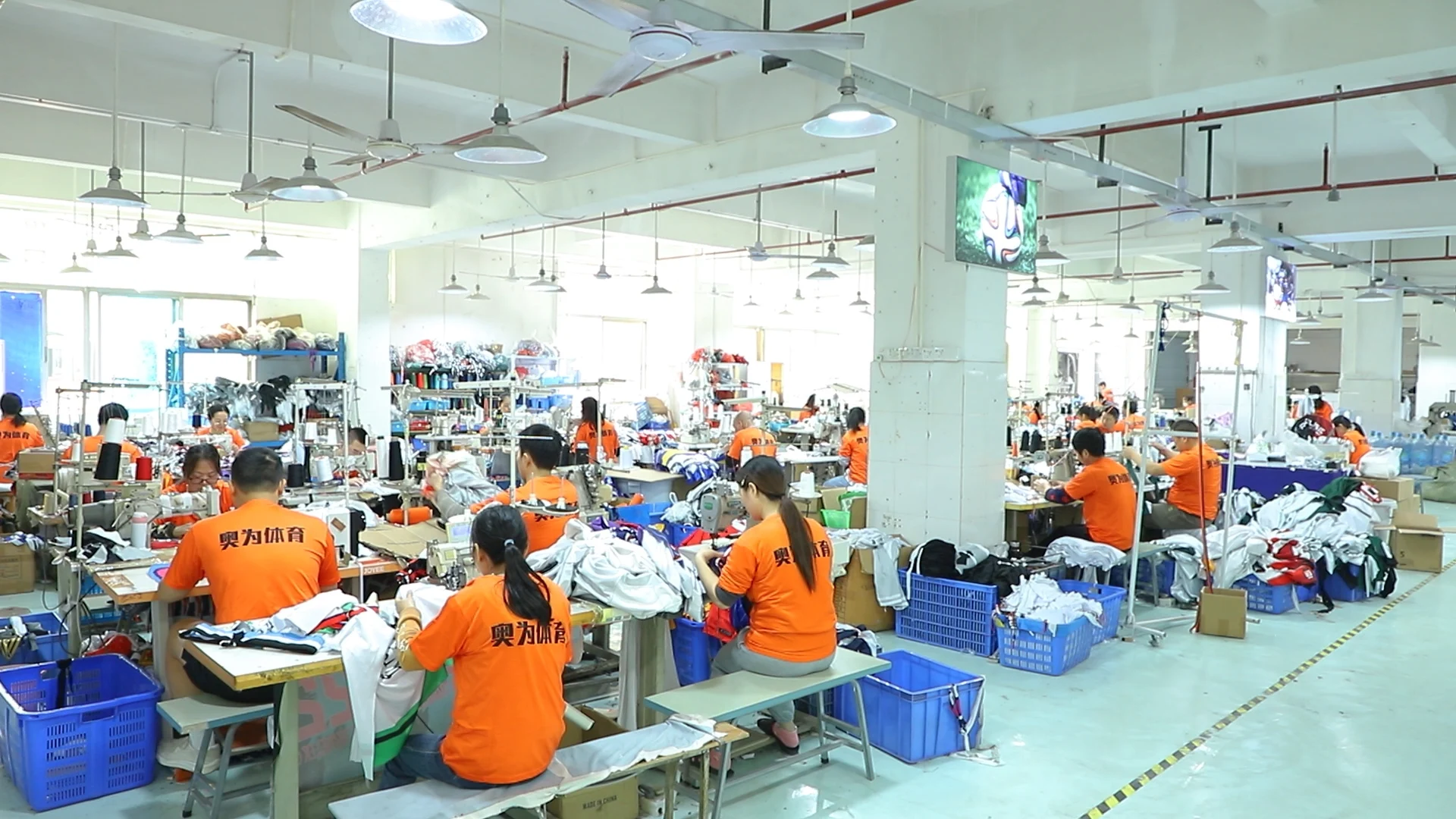 Custom Classic American Football Jersey Manufacturers Breathable Mesh Sublimation Street Soccer Shirts Team Jersey manufacture