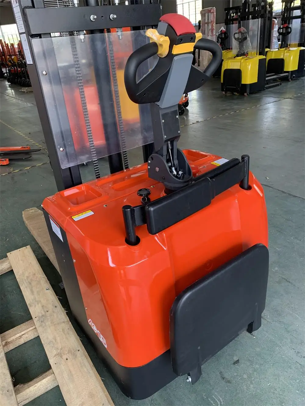 4400lbs Full Electric Powered Pallet Stacker With Lifting Height 3000mm