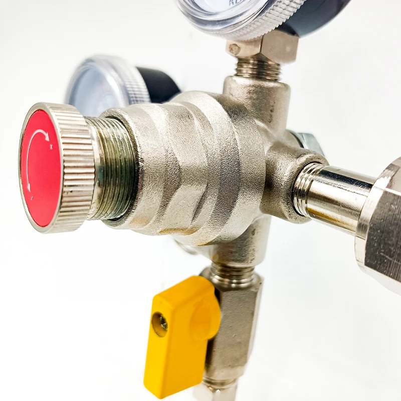 Economy Co2 Pressure Regulator for Draft Beer Homebrew Kegerator CGA320 G5/8 W21.8 Inlet manufacture