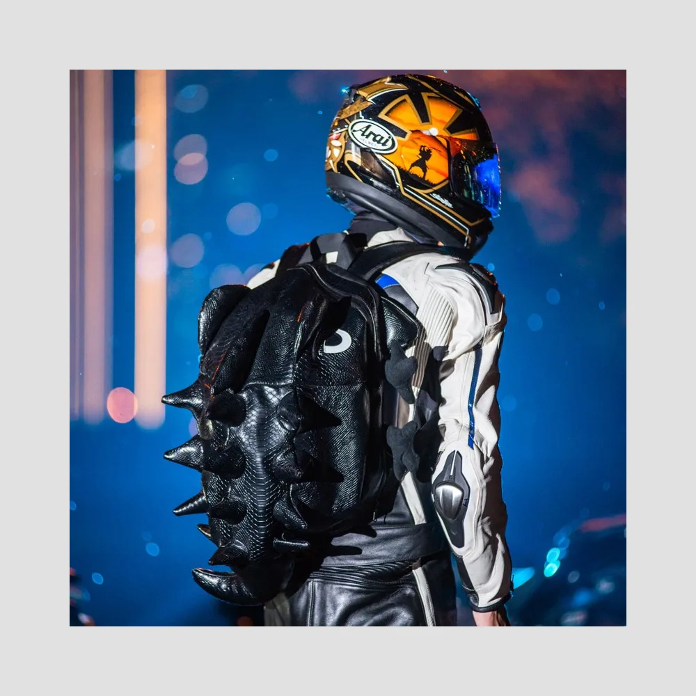 6 Hot Sale 35l Waterproof Pu Leather Large Capacity Motorcycle Helmet