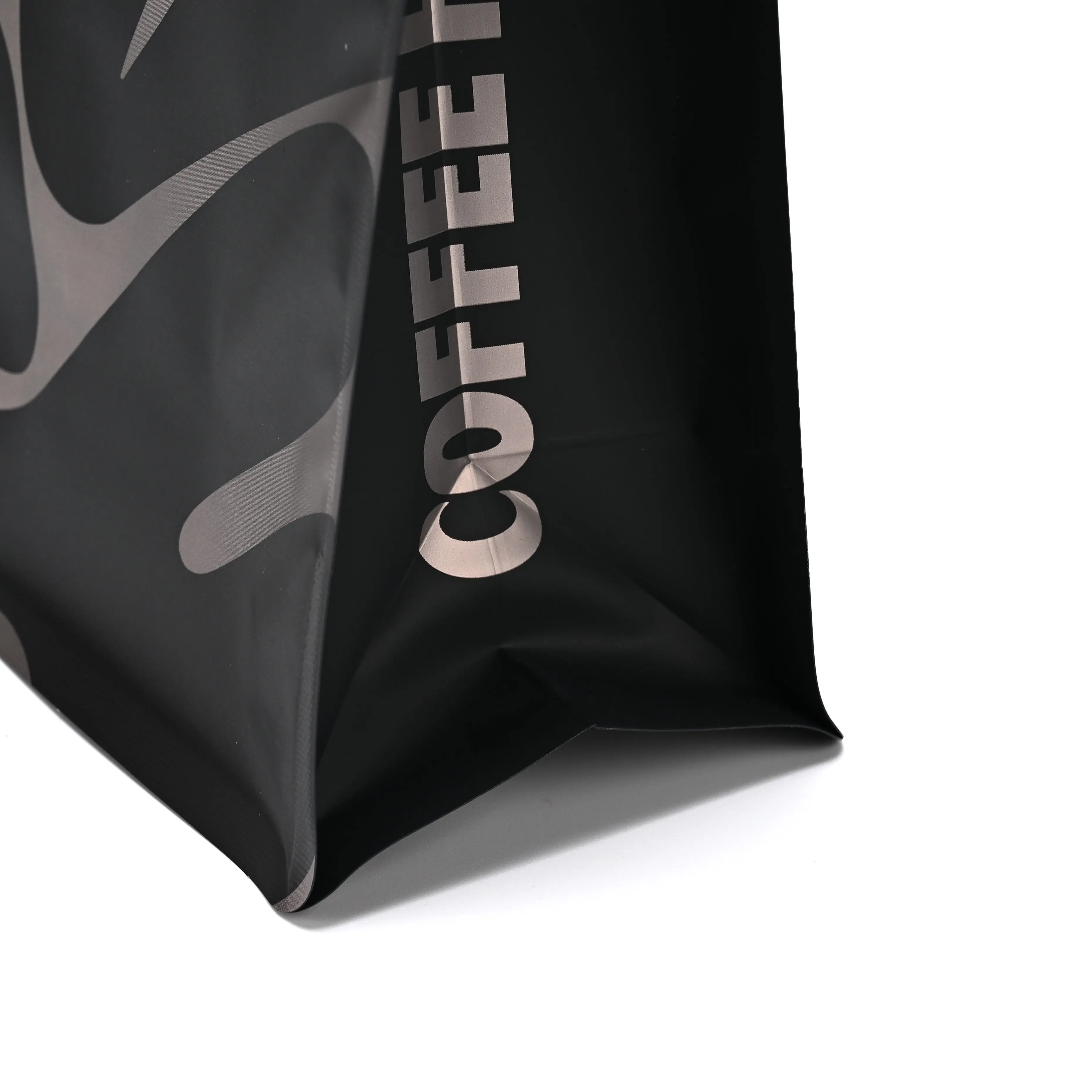 High Quality Stylish Reusable Plastic Coffee Bags for Premium Coffee Packaging in Specialty Roasteries and Online Coffee Shops supplier