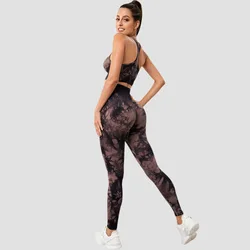 2023 New Design Sexy Seamless Fitting Sportswear Women Workout Sets Scrunch Butt Leggings Tie Dye Yoga Set