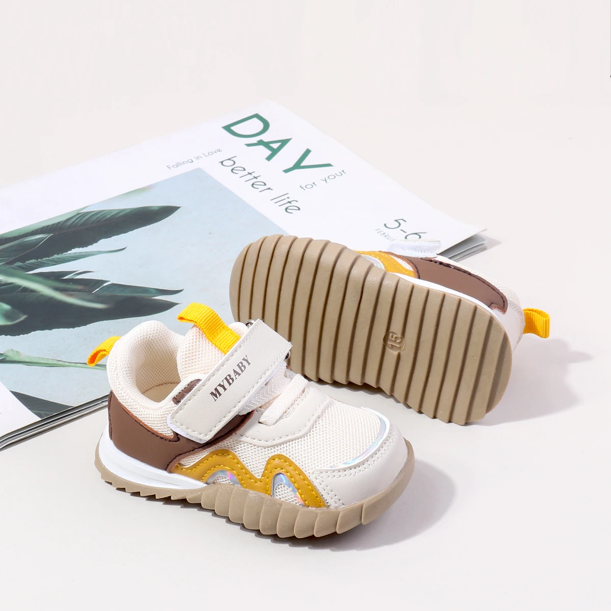 2025 New Unisex Baby Sneaker High Quality PU TPR Sole Anti-Slip Pre-Walk Shoes 0-15 Months Breathable Pre-Walk Flat Spring details