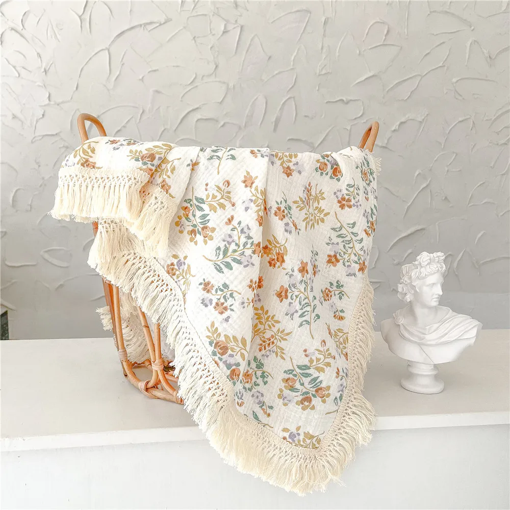 Custom Crinkle Muslin Cotton Gauze Baby Blanket Fringe 2 Layer Newborn Baby Receiving Swaddle Warp Blankets with Tassel