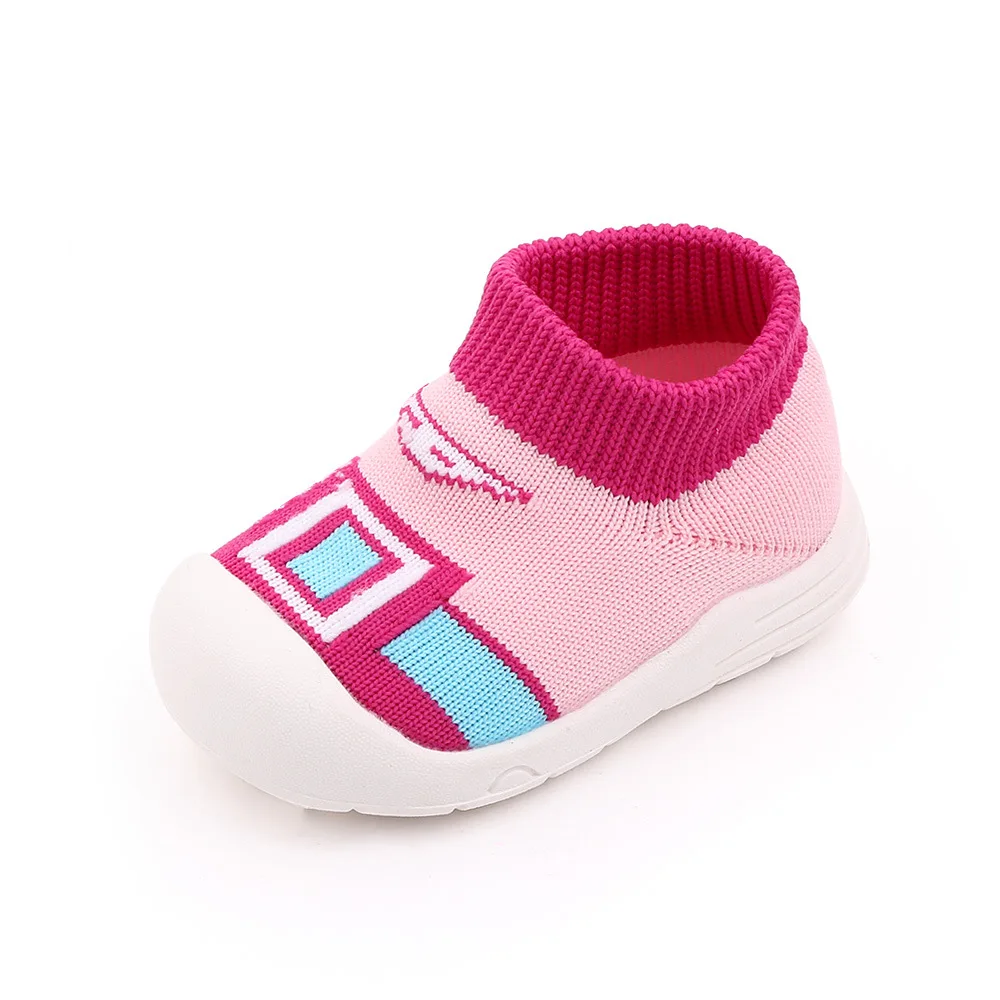 Boys and Girls Soft-Sole Flying Knitting Shoes Non-Slip Breathable for Leisure Sports for Walking in Autumn supplier