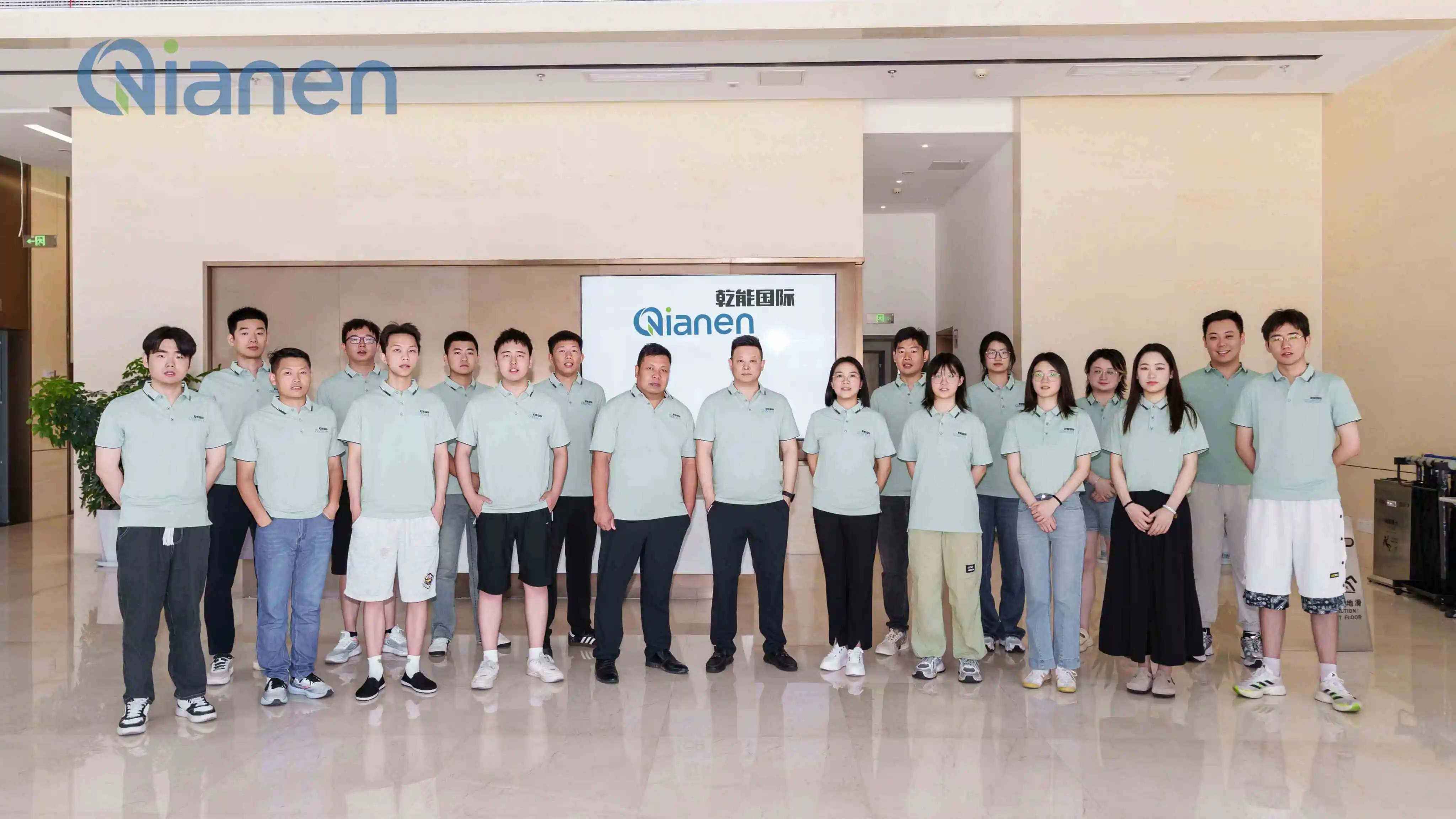 QIANEN 8kw-12kw Small Home Solar Energy System 8000 Watts Monocrystalline Solar Inverter Lithium Ion MPPT Grid Kit for Home Use manufacture