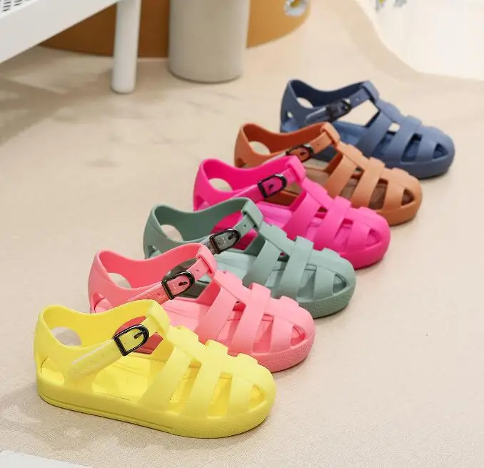 2023 new sandals for summer kid boys girls cute beach children jelly sandals sandals non-slip safe rubber baby kids jelly shoes