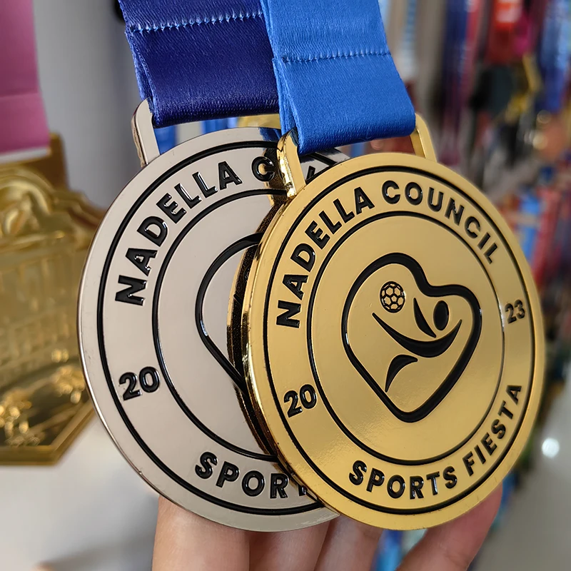 Professional Custom Souvenir Football Metal Medals Gold Silver Copper Award Sports Race Soccer Medal factory